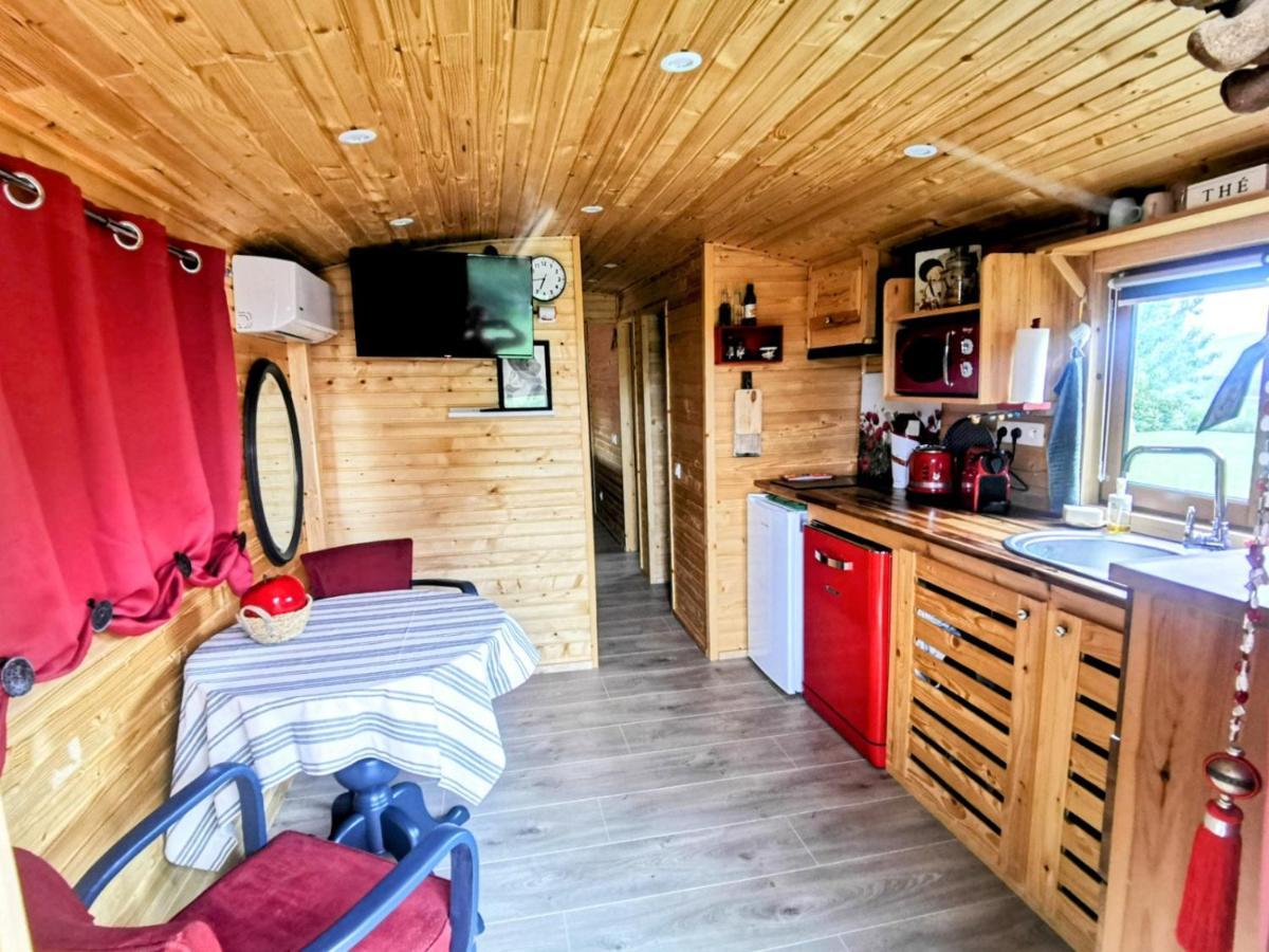 La Roulotte Du Cagire - 4 Pers - Pyrenees Casa de hóspedes Villeneuve-de-Rivière Exterior foto